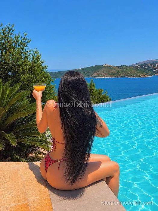 Beyoğlu / İstanbul Escort Mia