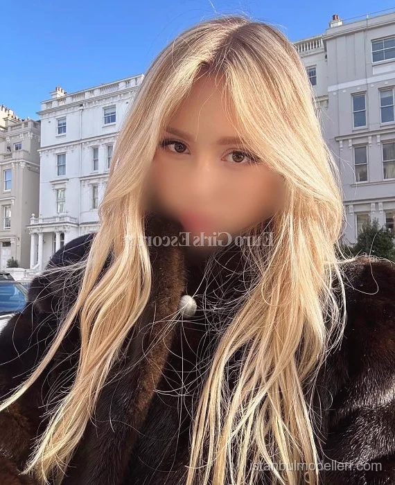 Ataşehir / İstanbul Escort Moni