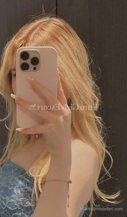 Ataşehir / İstanbul Escort Moni