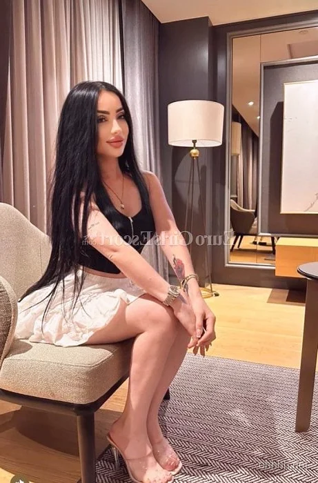 Şişli / İstanbul Escort Poly