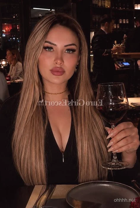 Maslak / İstanbul Escort Reinatho