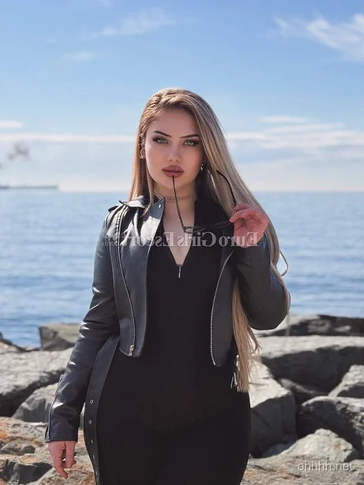 Maslak / İstanbul Escort Reinatho
